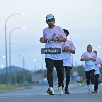 Runner Photo 1628904