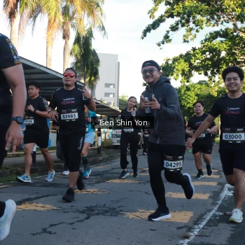 Runner Photo 1628957