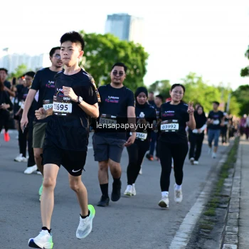 Runner Photo 1628989