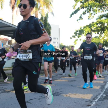 Runner Photo 1629011