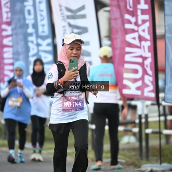 Runner Photo 1629116
