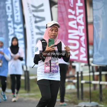 Runner Photo 1629122