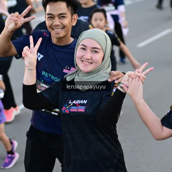 Runner Photo 1629132