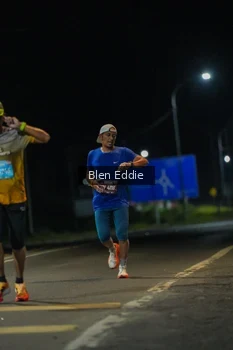 Runner Photo 1629142