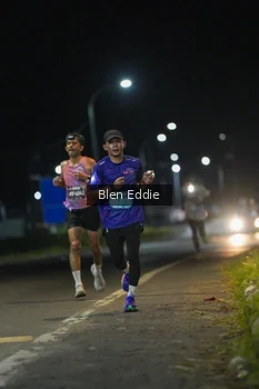 Runner Photo 1629156