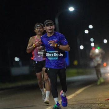 Runner Photo 1629162