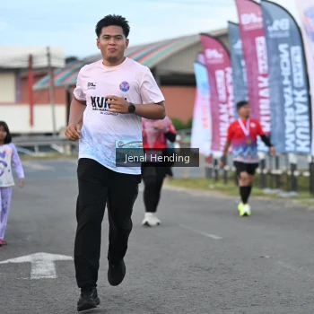 Runner Photo 1629231