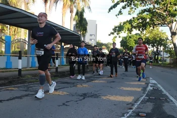 Runner Photo 1629392