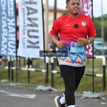 Runner Photo 1629431