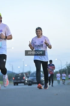 Runner Photo 1629464