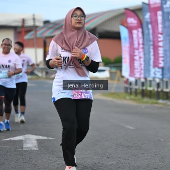 Runner Photo 1629472