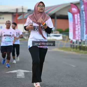 Runner Photo 1629487