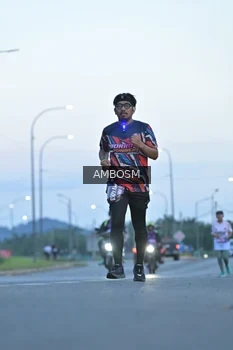 Runner Photo 1629493