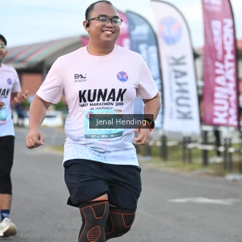 Runner Photo 1629527