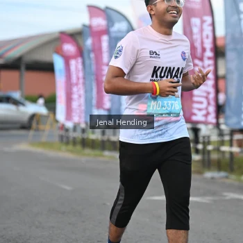 Runner Photo 1629564