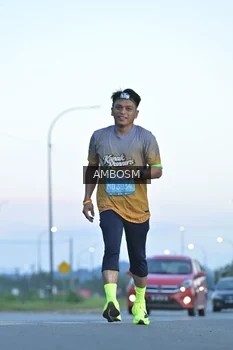 Runner Photo 1629624