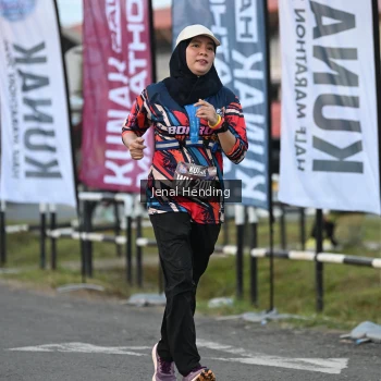 Runner Photo 1629635
