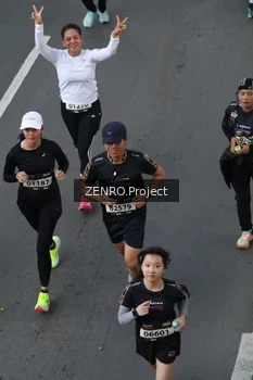Runner Photo 1629697