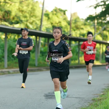 Runner Photo 1629702