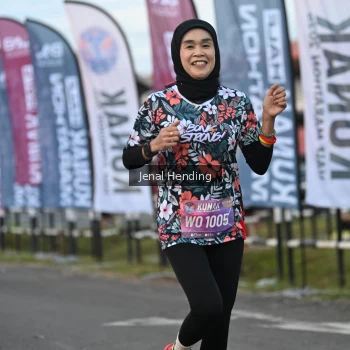 Runner Photo 1629750