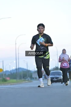 Runner Photo 1629775