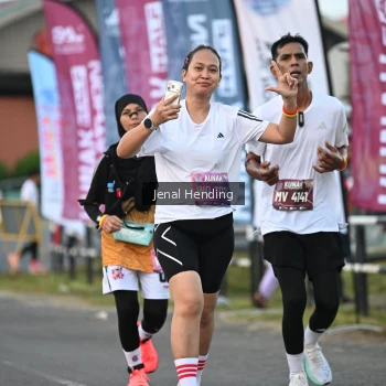 Runner Photo 1629838