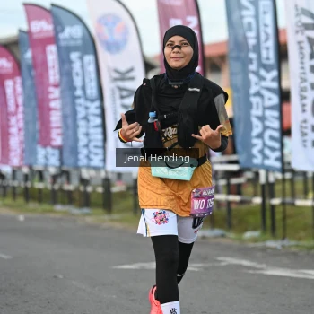 Runner Photo 1629854