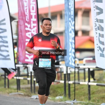 Runner Photo 1629910