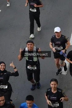 Runner Photo 1629987