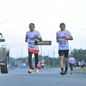 Runner Photo 1629998