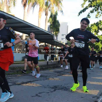 Runner Photo 1630064