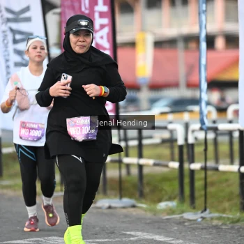 Runner Photo 1630075