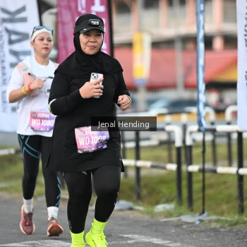 Runner Photo 1630076