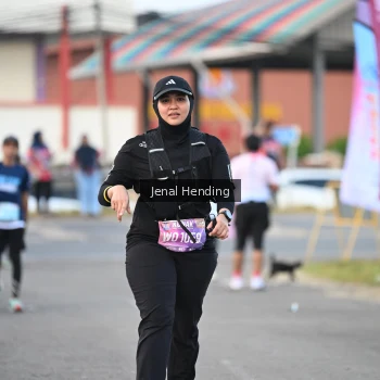 Runner Photo 1630292