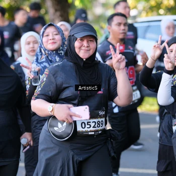 Runner Photo 1630294