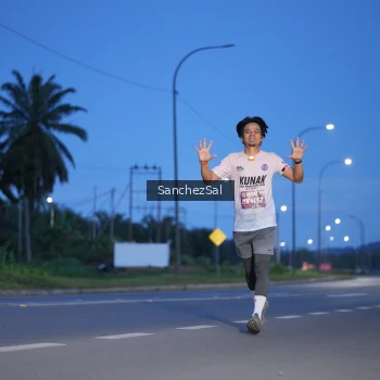 Runner Photo 1630312