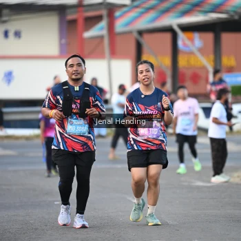 Runner Photo 1630317