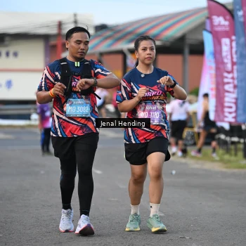 Runner Photo 1630327