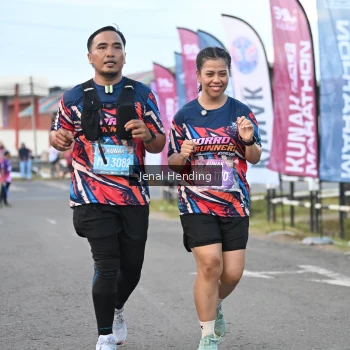Runner Photo 1630340