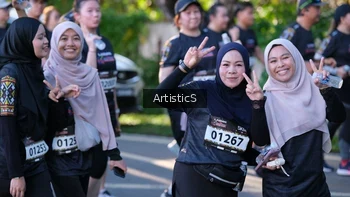 Runner Photo 1630365