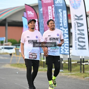 Runner Photo 1630399