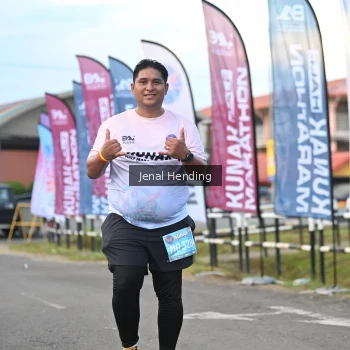 Runner Photo 1630457