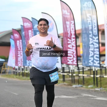 Runner Photo 1630464