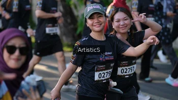 Runner Photo 1630498