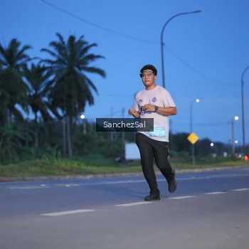 Runner Photo 1630520