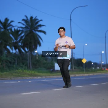 Runner Photo 1630521