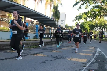 Runner Photo 1630686