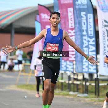 Runner Photo 1630696