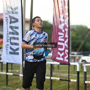 Runner Photo 1630713