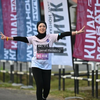 Runner Photo 1630743